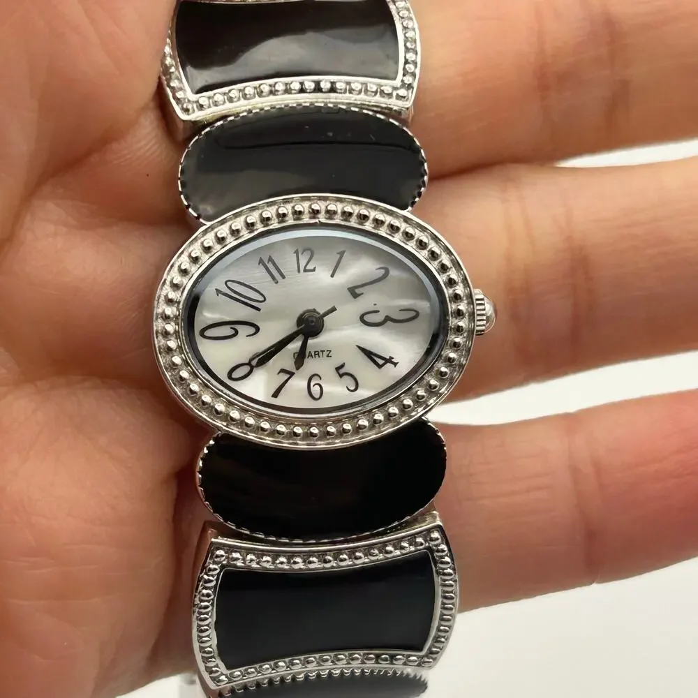Unbranded discover timeless