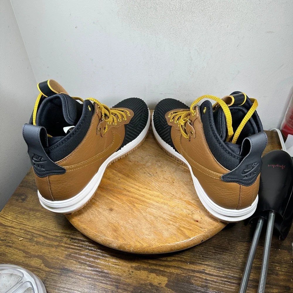 Nike lunar force