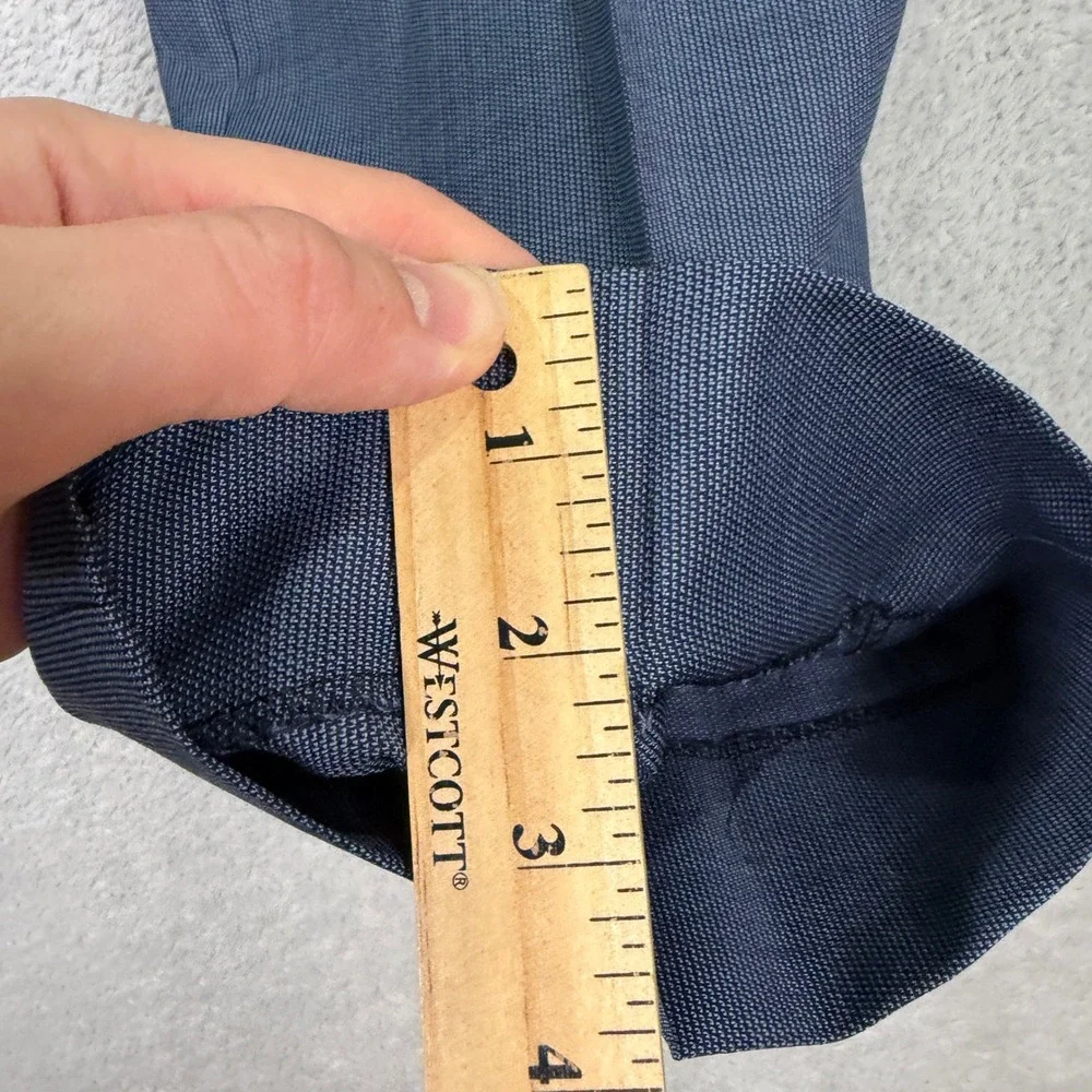 Hugo Boss Mens 33x31 Dress Pants Blue Virgin Wool Flat Front Straight Leg Casual