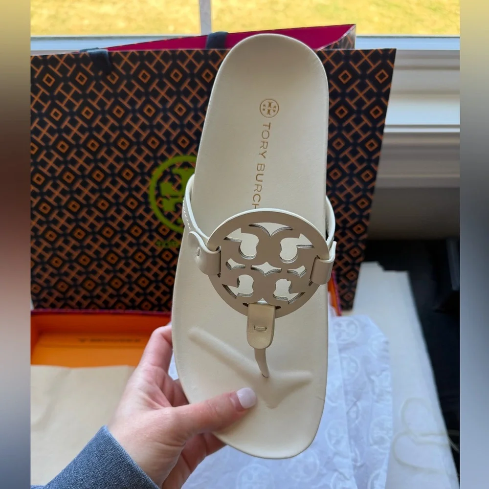Tory Burch tory burch