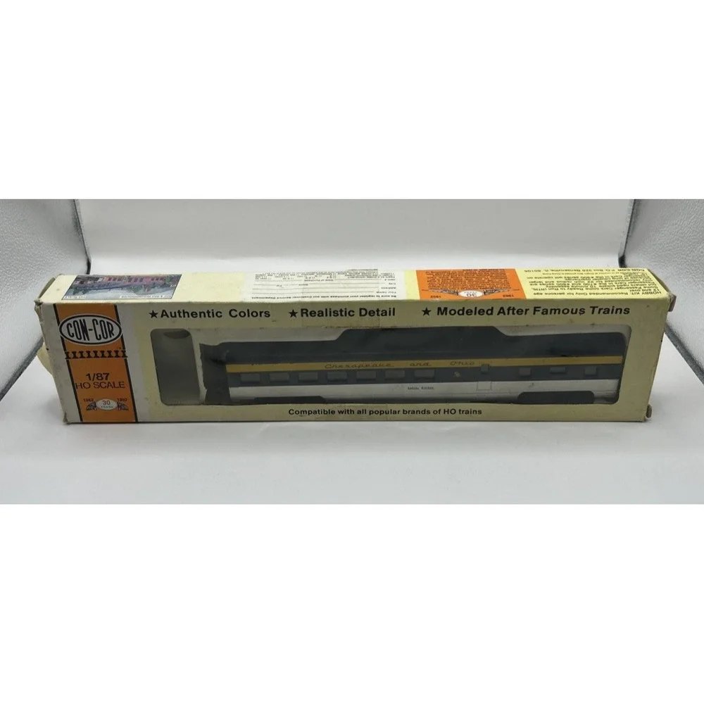 CON-COR 1/87 Scale 72‎ FT. HO PASSENGER CAR CHESAPEAKE & OHIO