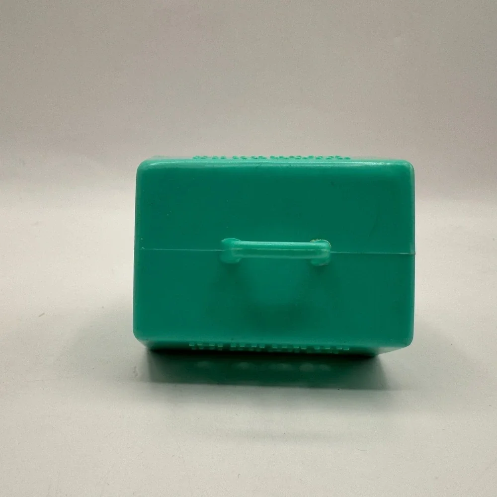 Kenner Littlest Pet Shop Kids Teal Good 1992 Vintage Pet Carrier Accessory