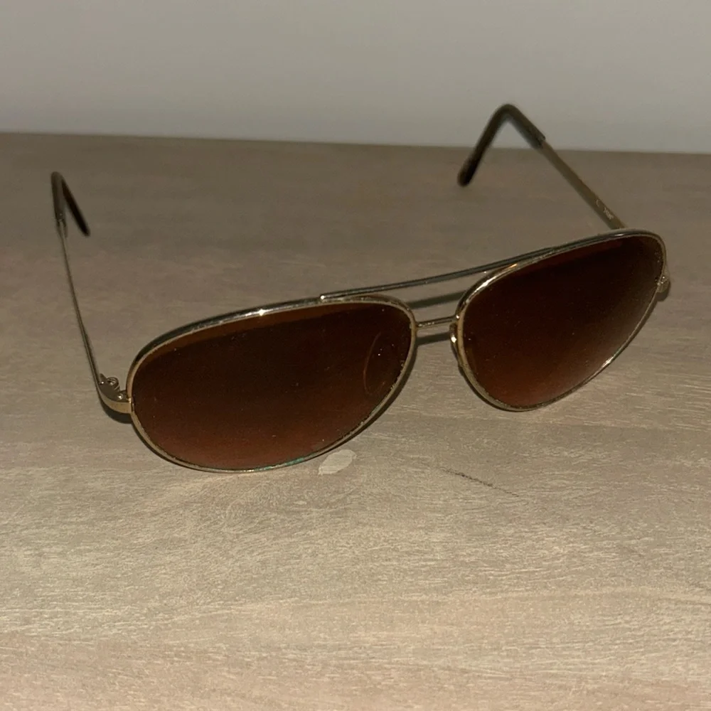 Aviator sunglasses