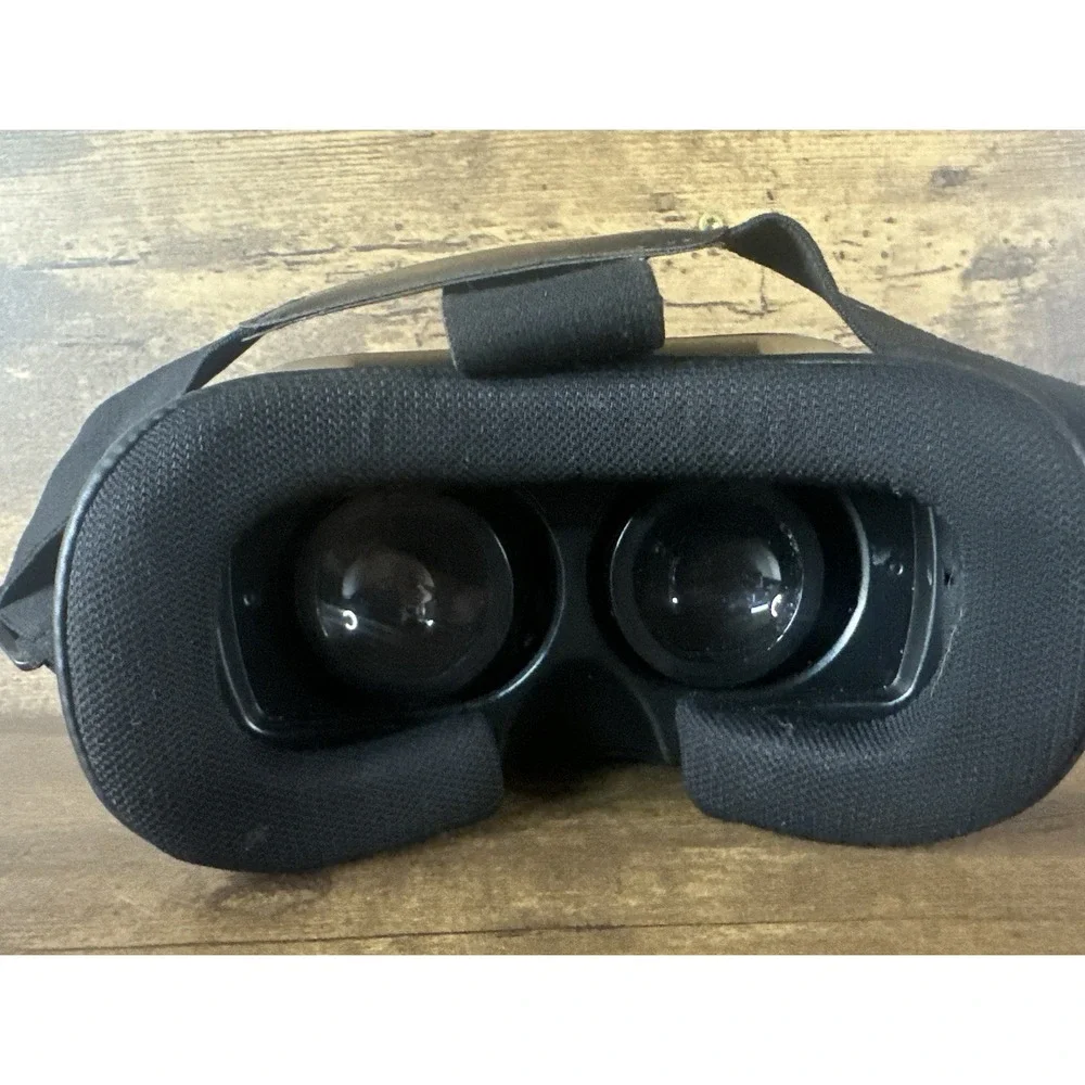 Cynoculars 3D Movie Virtual Reality Headset Only Wireless Gaming As Seen On TV