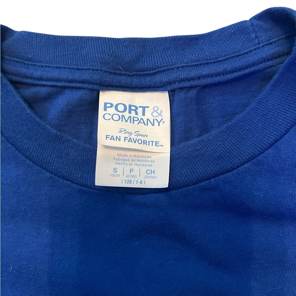 N/A blue shirt