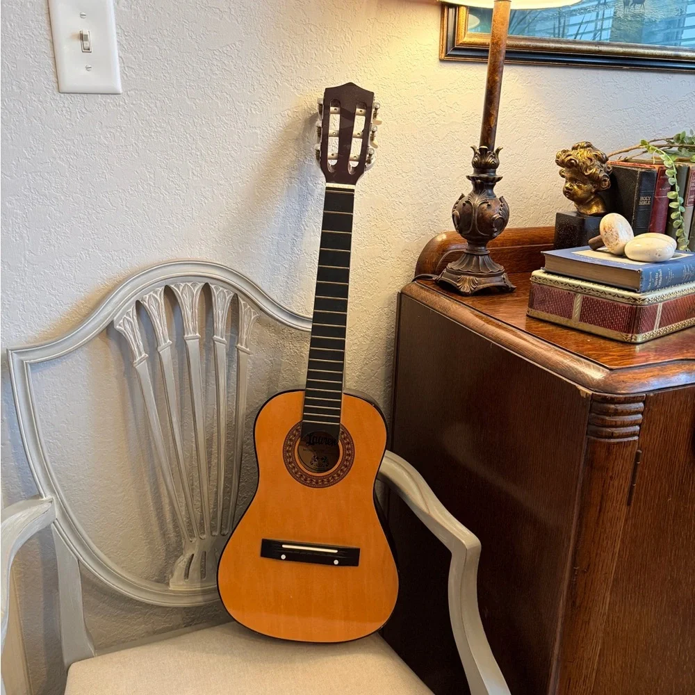 Vintage lauren acoustic