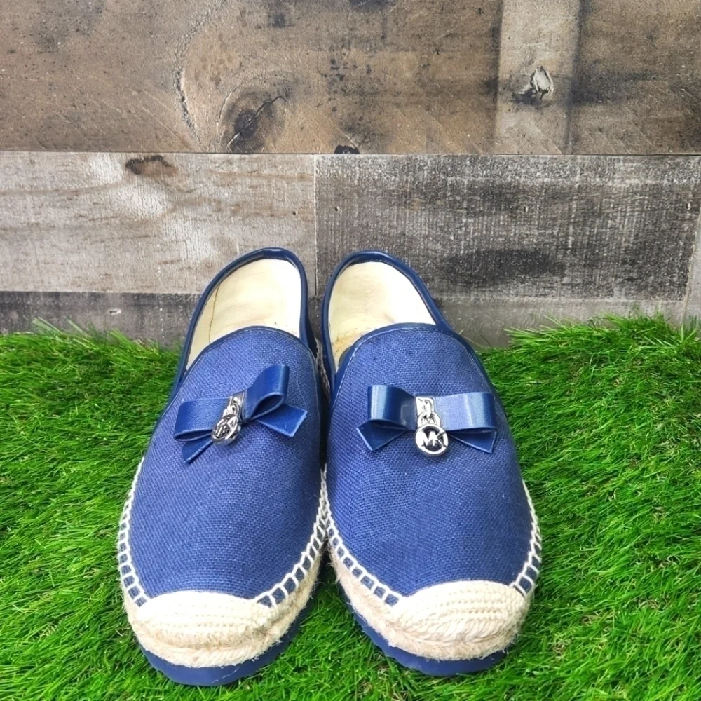 NEW MICHAEL KORS NAVY BOW TIE ESPADRILLES SZ 8