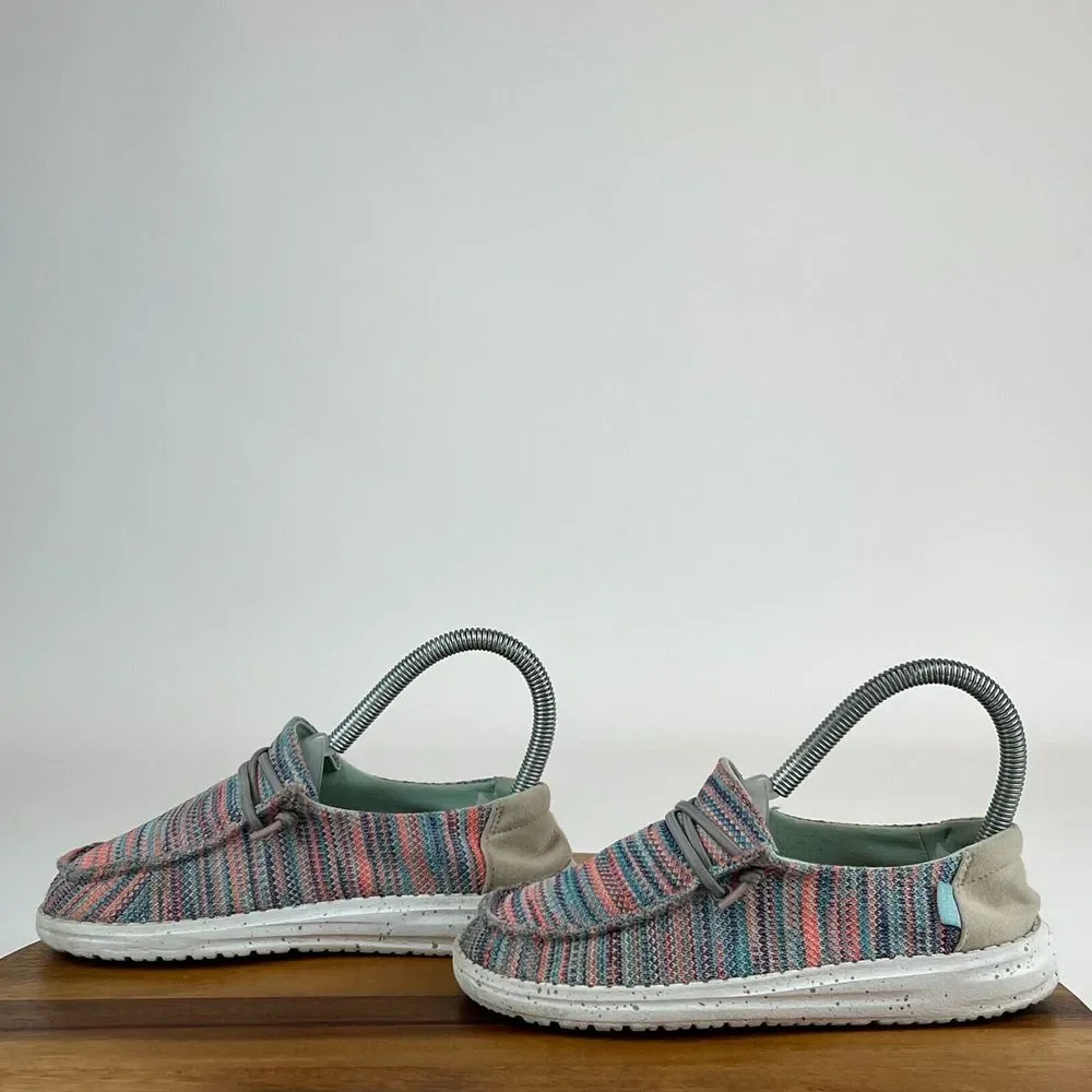 Hey Dude size 1y