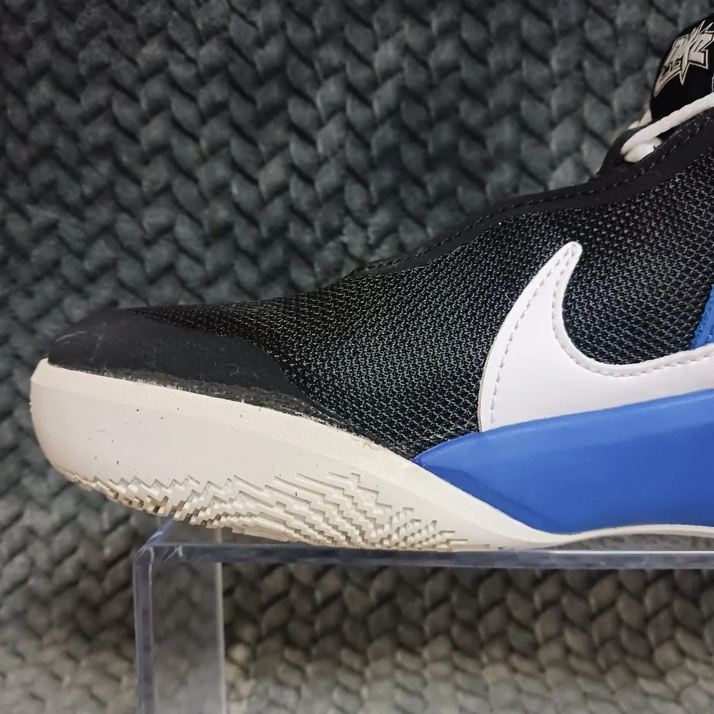 Nike Team Hustle D10 GS Black Game Royal Youth Basketball Shoes Size 6.5Y
