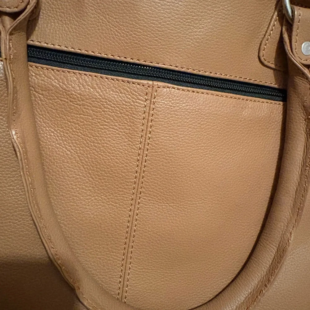 Twisted x‎ tan leather briefcase