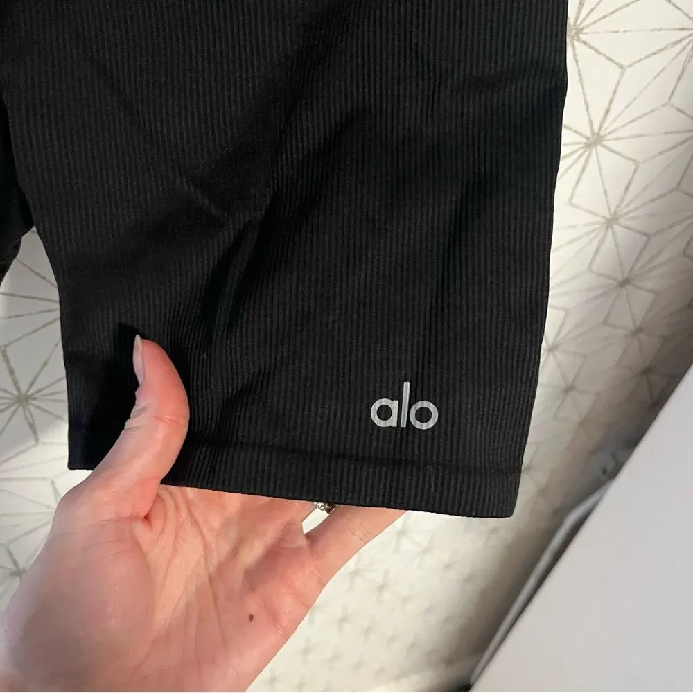 ALO Yoga like new