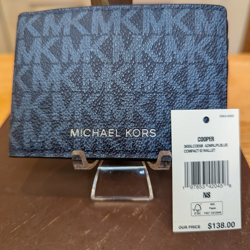 Michael Kors Cooper Signature Logo Wallet NWT