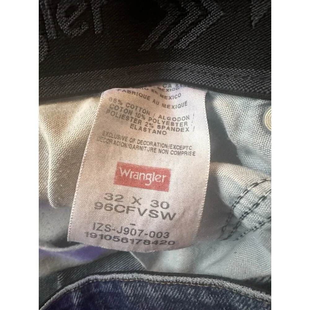 Wrangler Jeans Mens 32x30 Blue Loose Straight Cotton Blend Classic Casualwear