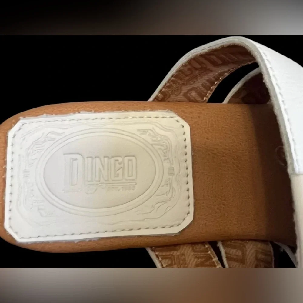 dingo women size