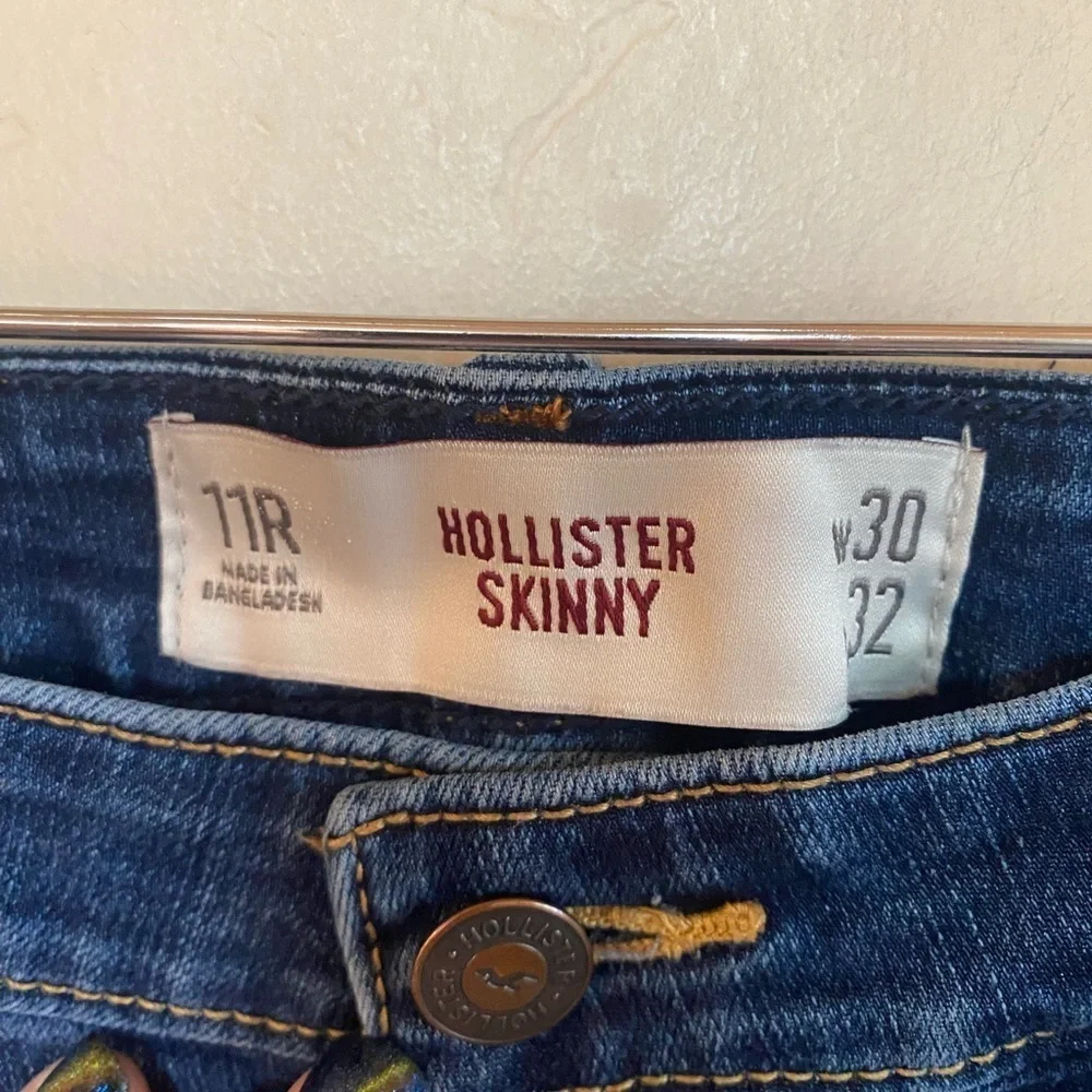 Hollister medium wash