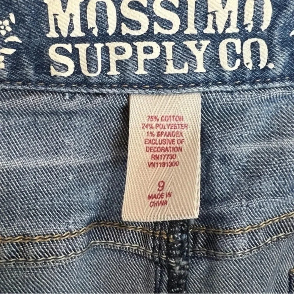 Mossimo Supply Co. mossimo supply