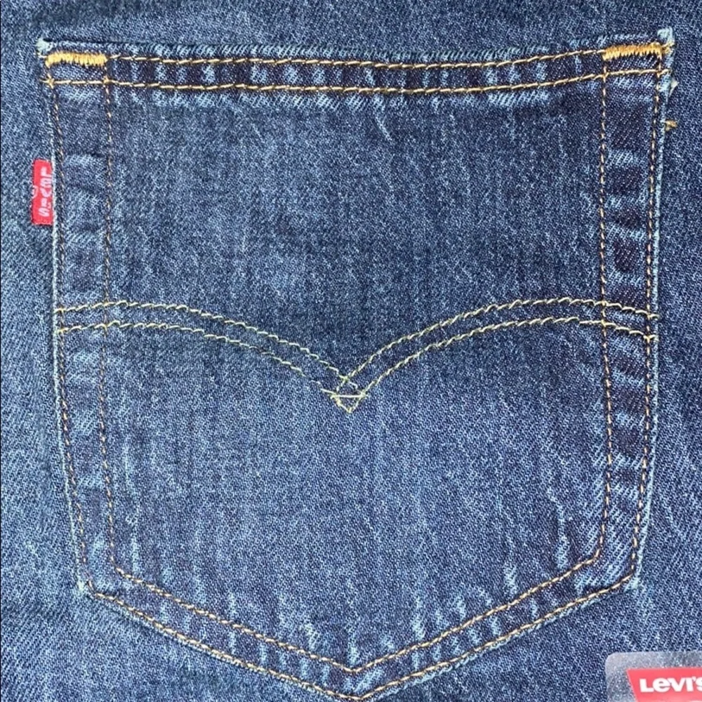 Levis slim fit