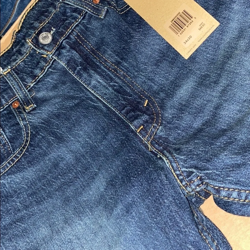 Levis slim fit