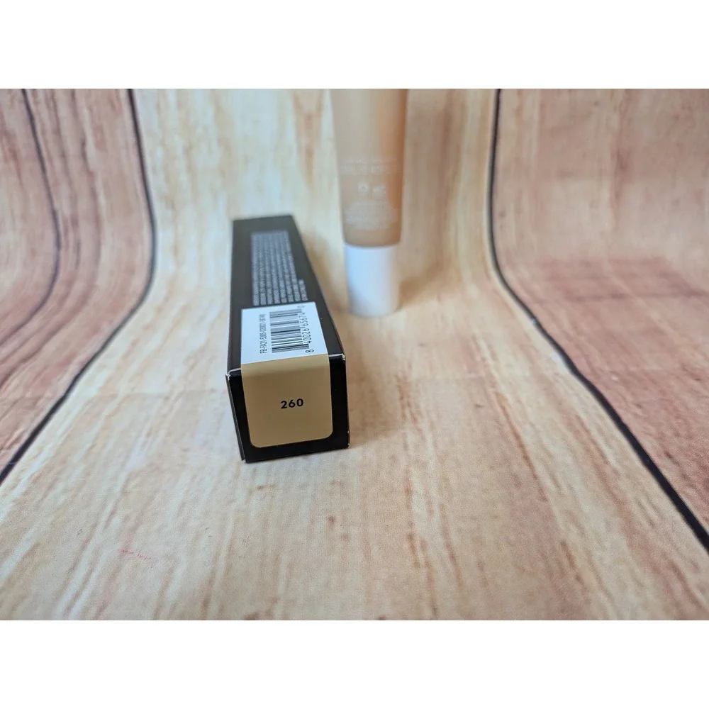 Fenty Beauty By Rihanna Pro Filt'r Soft Matte Longwear Foundation #260 .40 oz