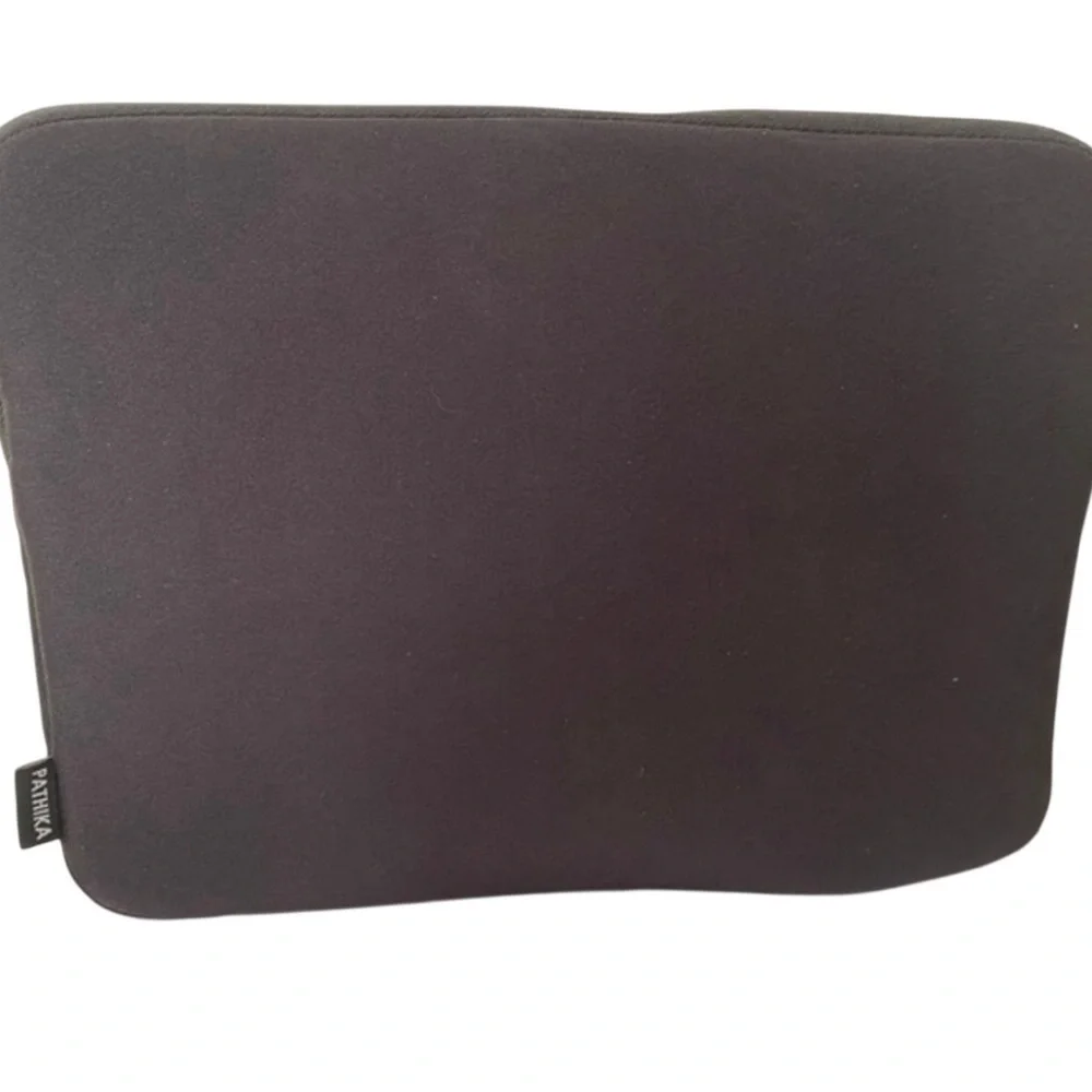 Target Black Neoprene Zippered Unisex Computer Laptop Sleeve