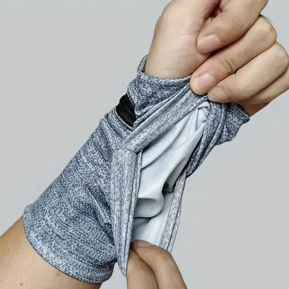 Running/Exercise Storage Wrist Bag - Black