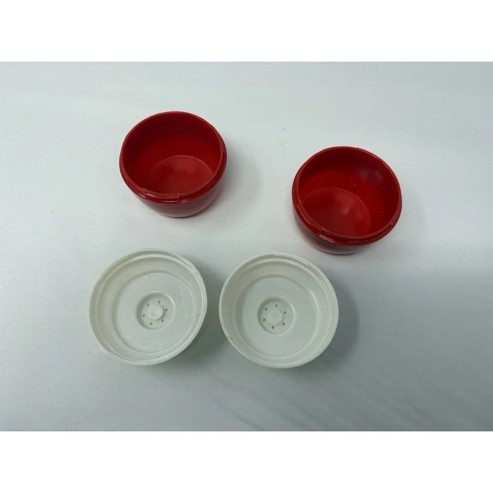 Vintage Red White Bobber Pot Salt and Pepper Shakers Plastic 2