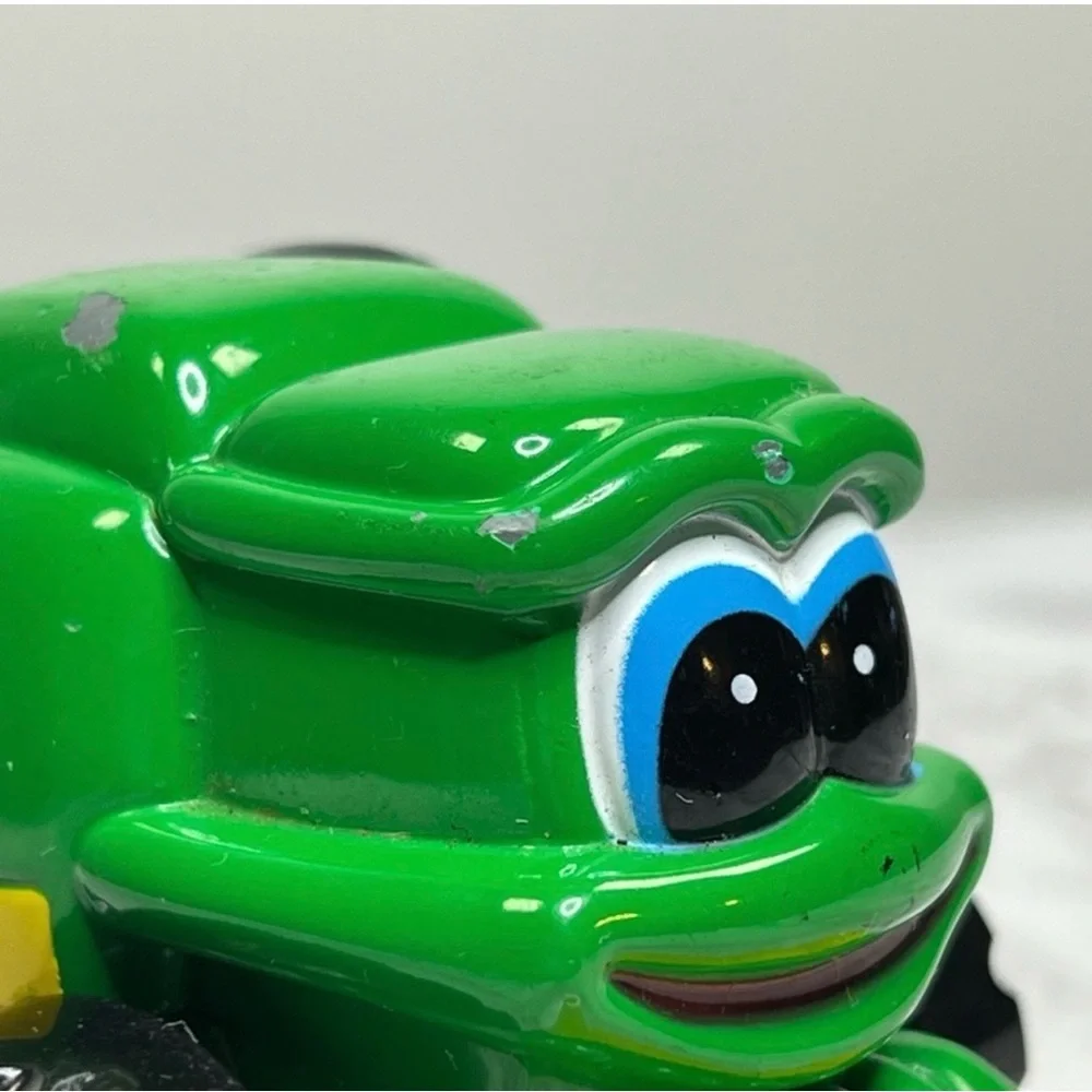 John Deere ERTL Character Truck Toy Green Cartoon Farm Vehicle Model 274 1 WY00