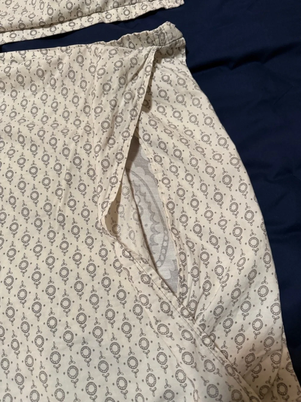 Mainstays queen pillow