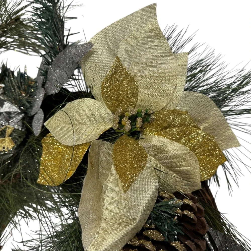 N/A festive holiday