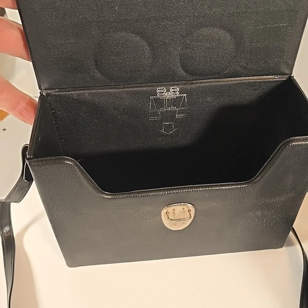 N/A tasco binoculars