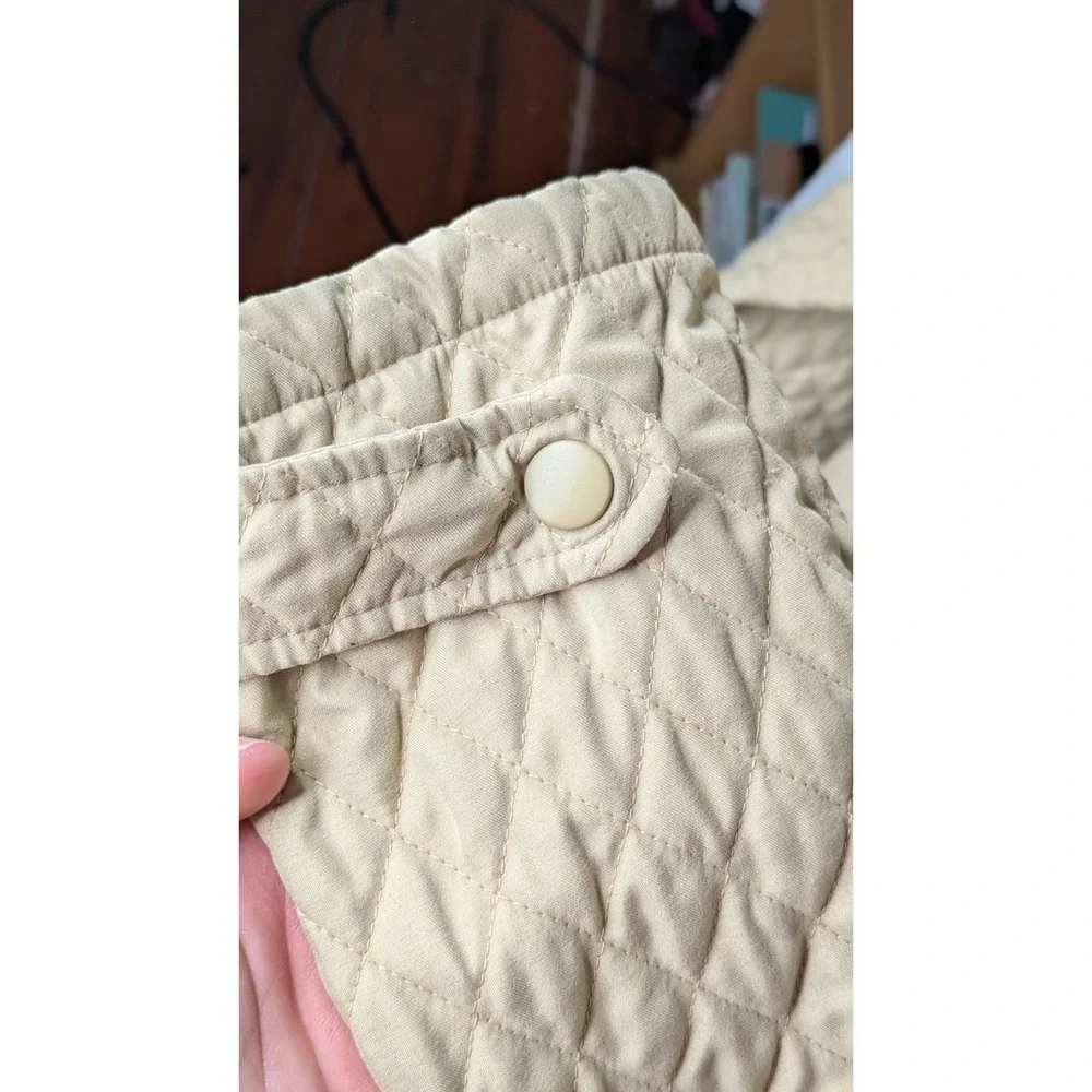 Merona Womens Medium Jacket Lightweight Tan Diamond Quilt Full Zip Snap Buttons