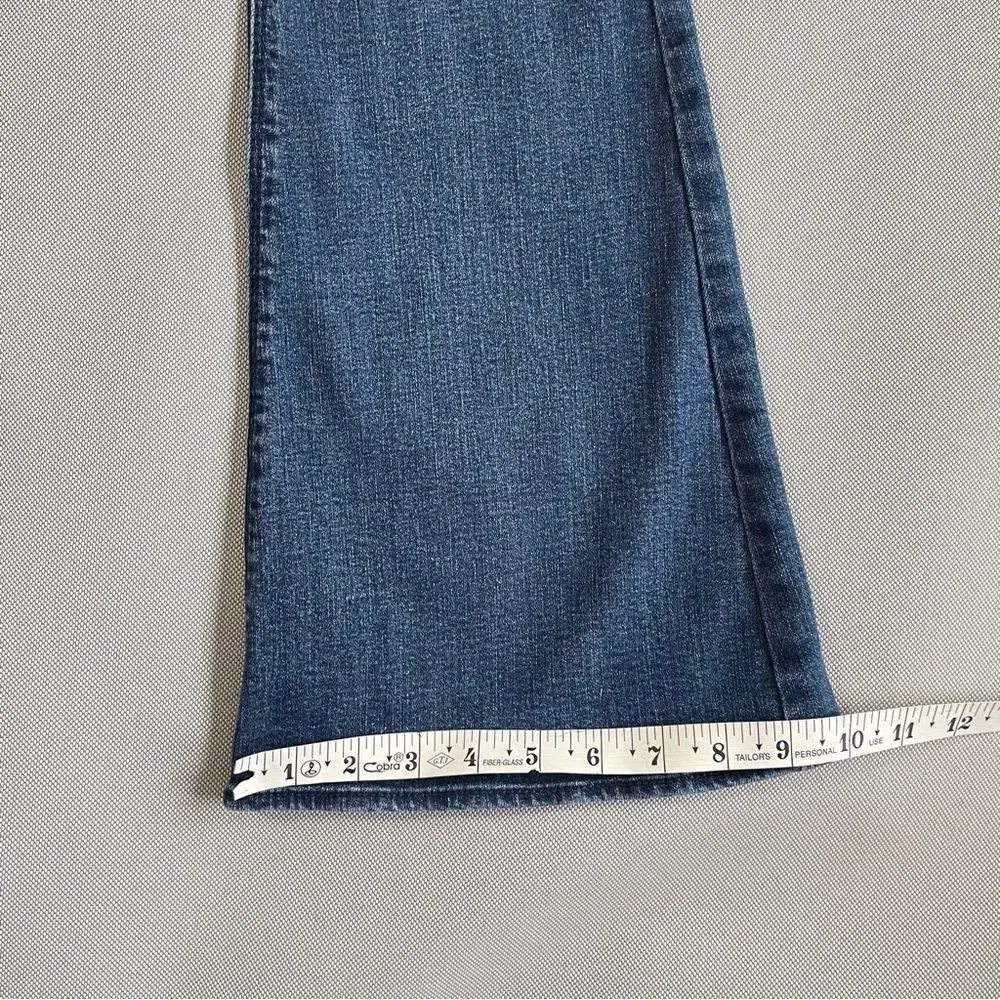 American Eagle Hi-Rise Artist Super Stretch Bootcut Denim Jeans EUC Size 0