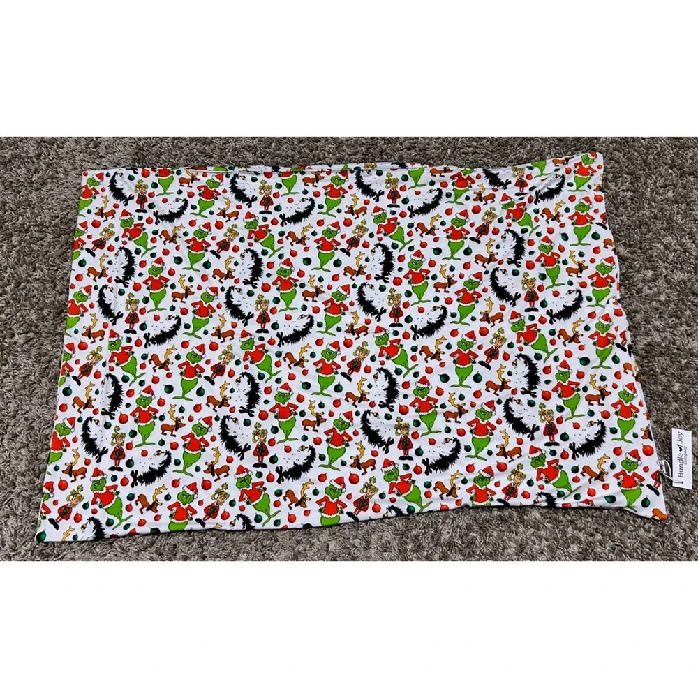 Bundle of Joy Company Grinch‎ Christmas All Over Print pillow case soft White