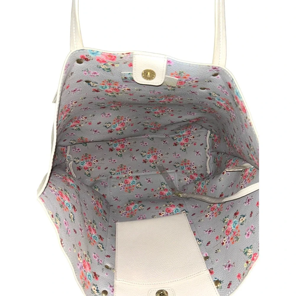 Steve Madden Off‎ White Pebbled Leather Tote Bag Floral Lining with Card Holder