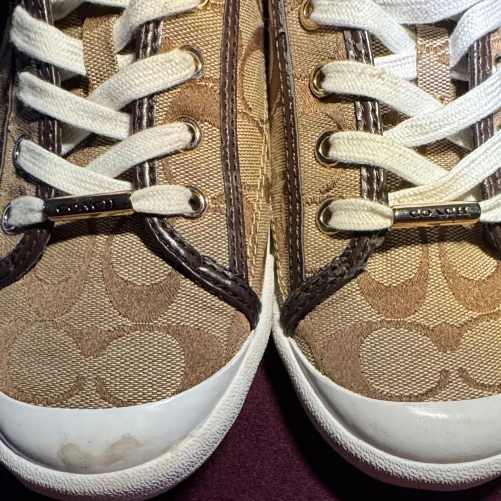 Coach stylish sneakers