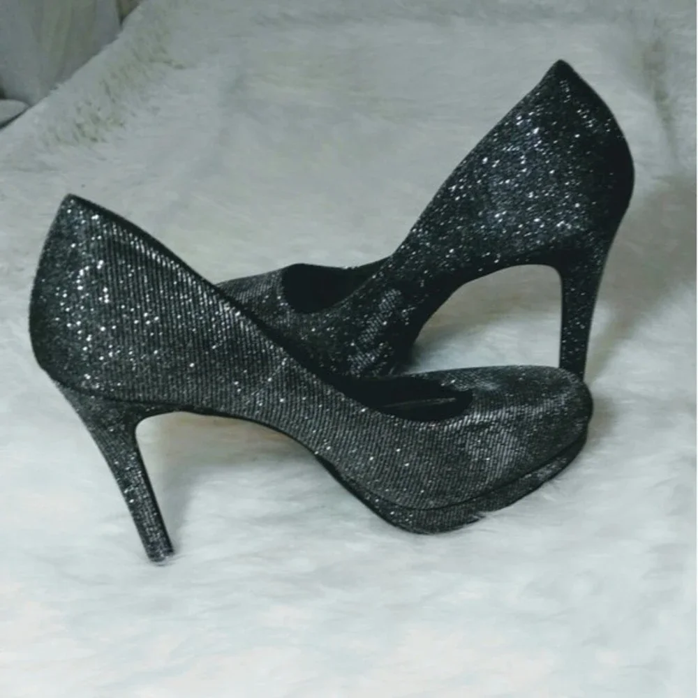 extra black elegant