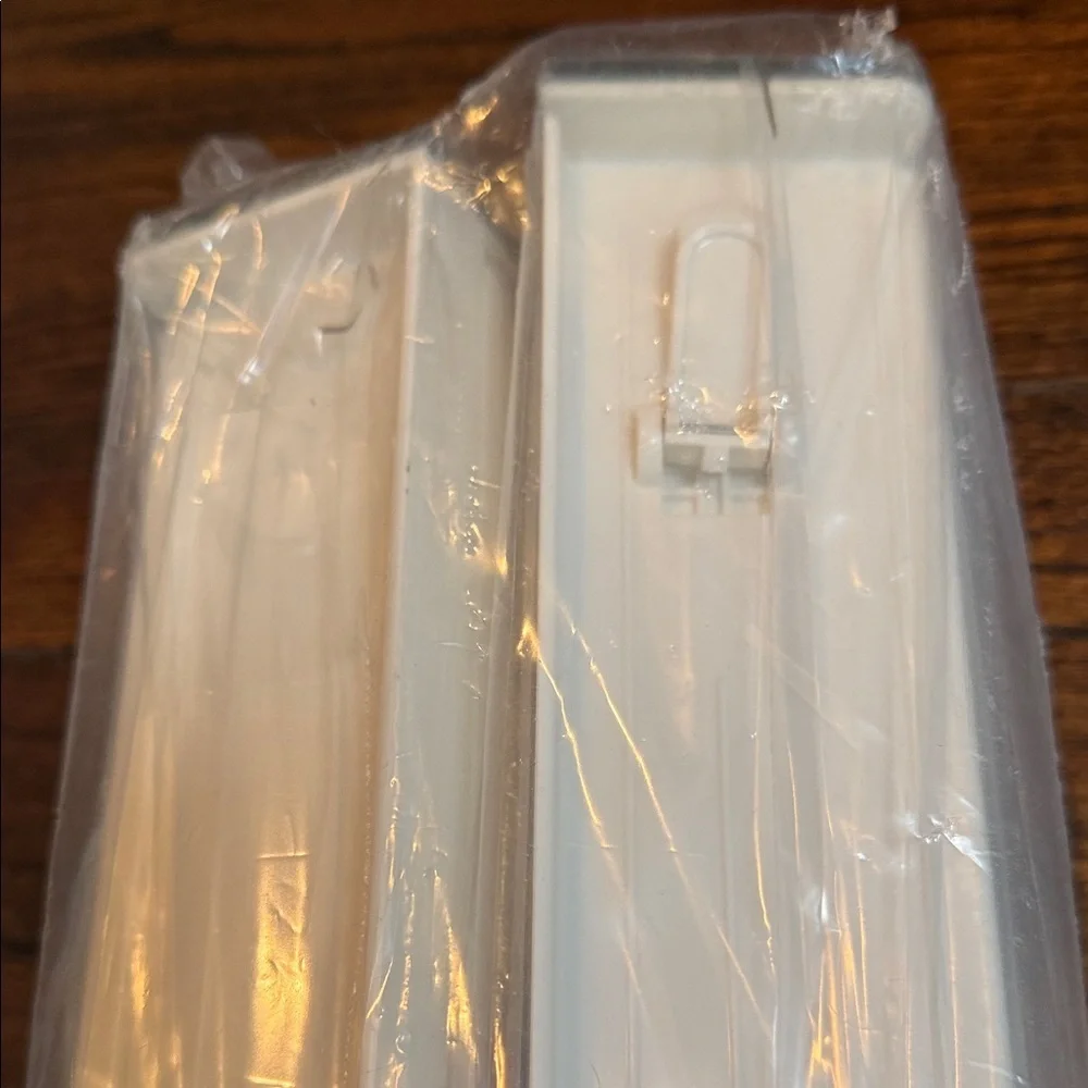 NWT M. Design expandable adjustable drawer divider foam ends