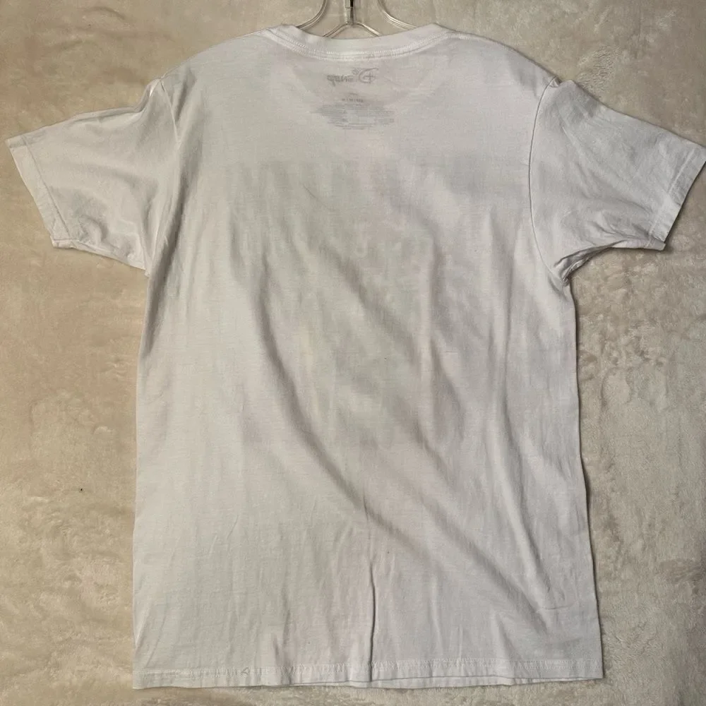 👻✨🧚🏽‍♂️ Disney “Baddies” cotton T-shirt size medium
