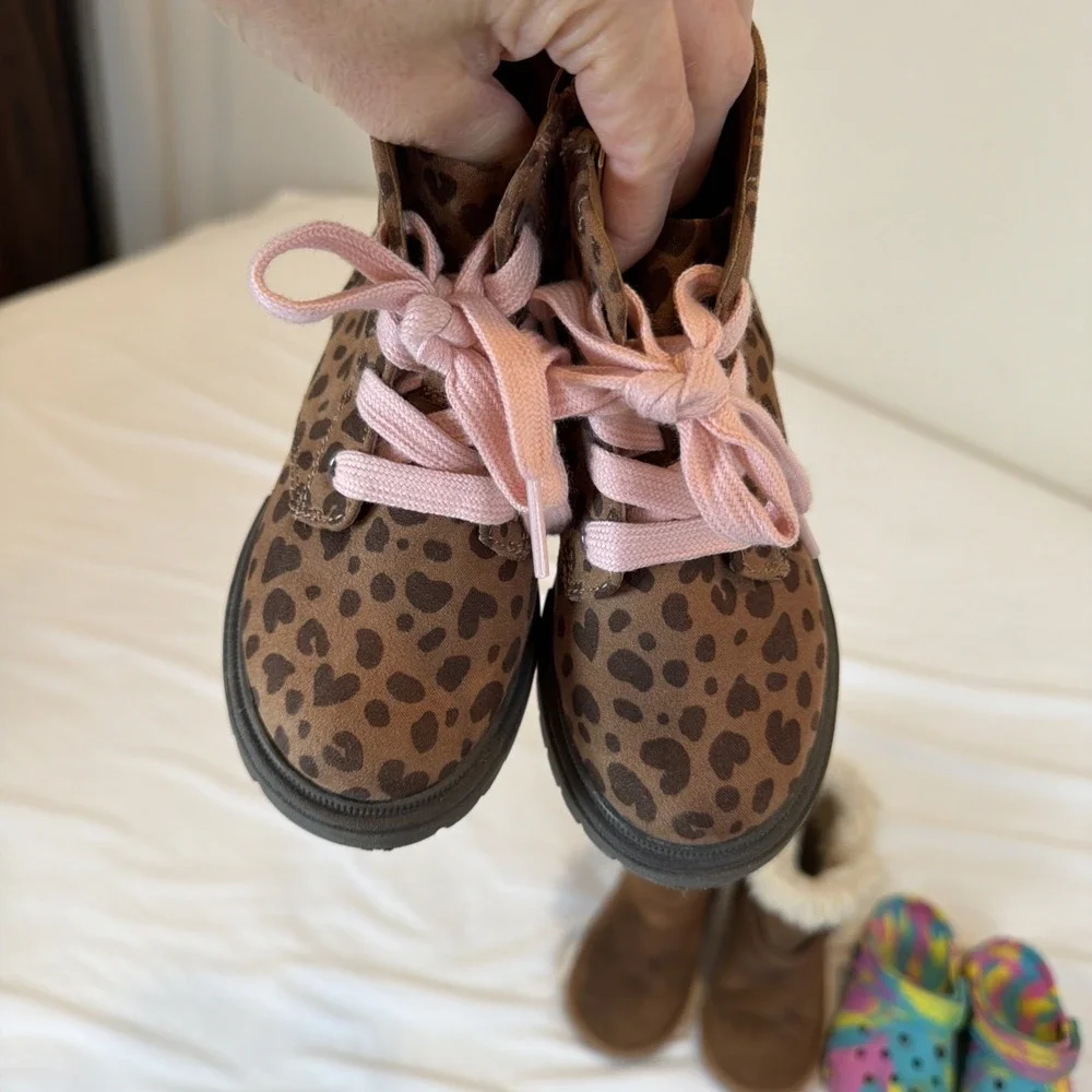 CROCS personality collection