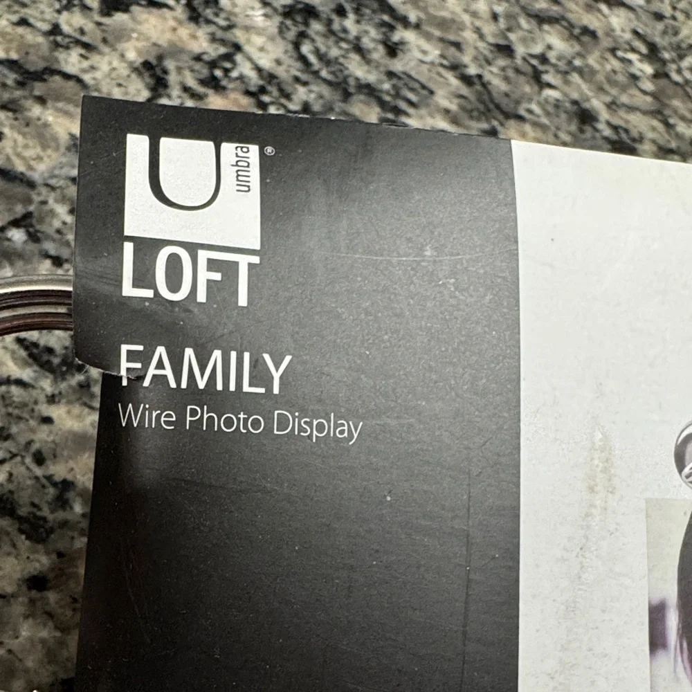 Umbra Loft Family silver Wire Photo Display - NEW