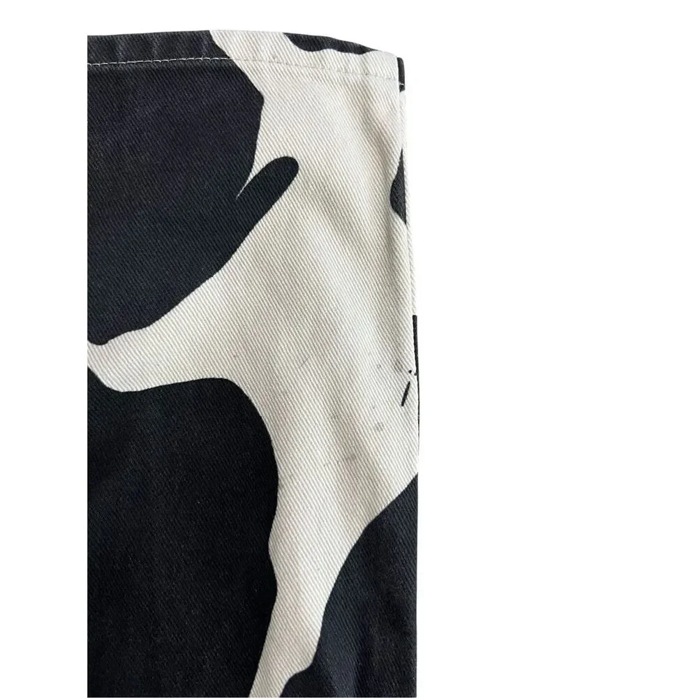 Lisa Says Gah Robyn Cow Print Jeans Straight Leg High Rise 26 LSG