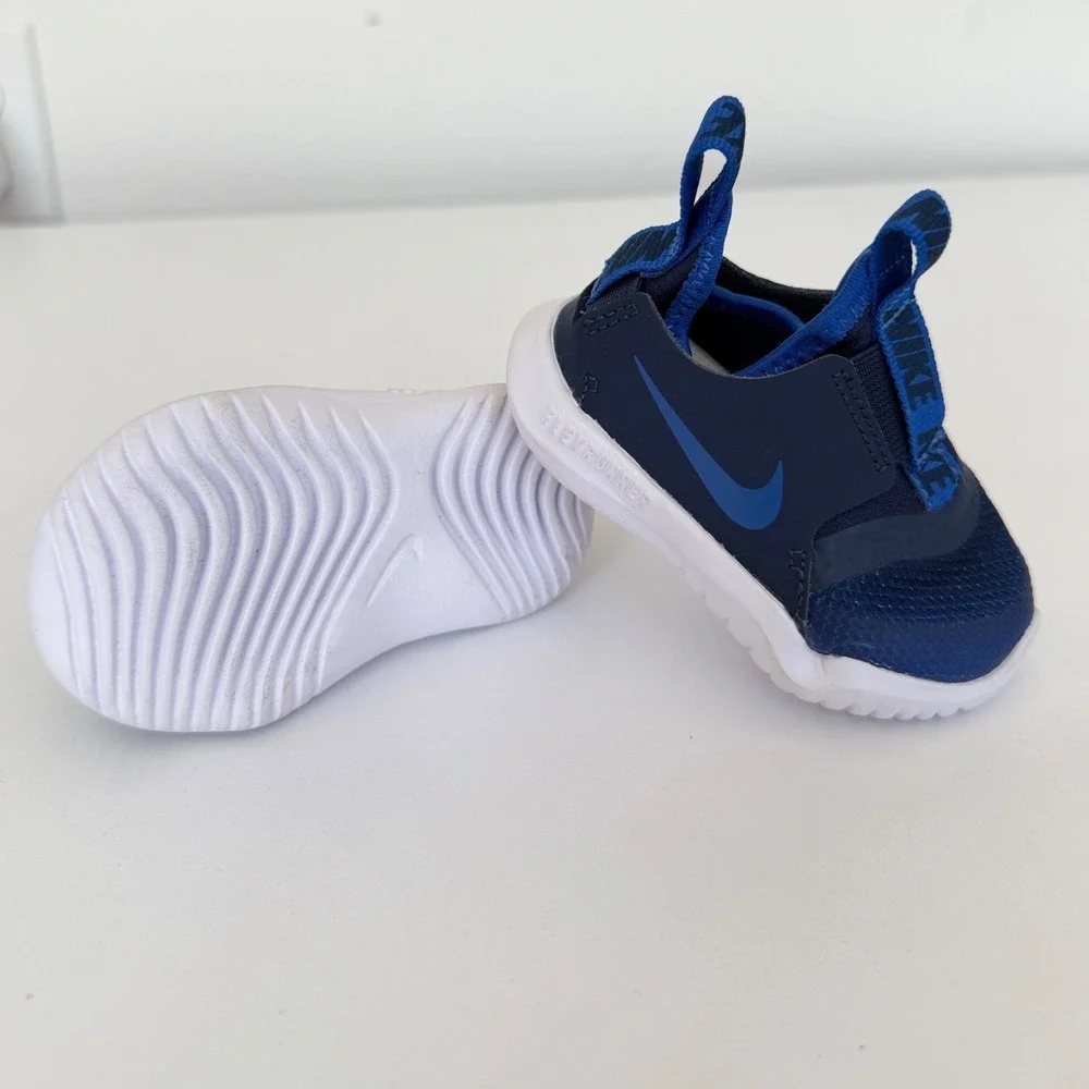 Nike flex runner
