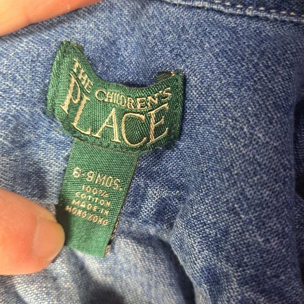 The Childrens Place vest button