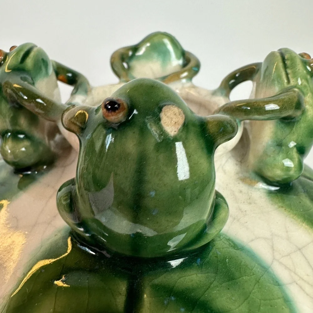 VTG Majolica Frog‎ Round Ceramic Art Pottery Vase