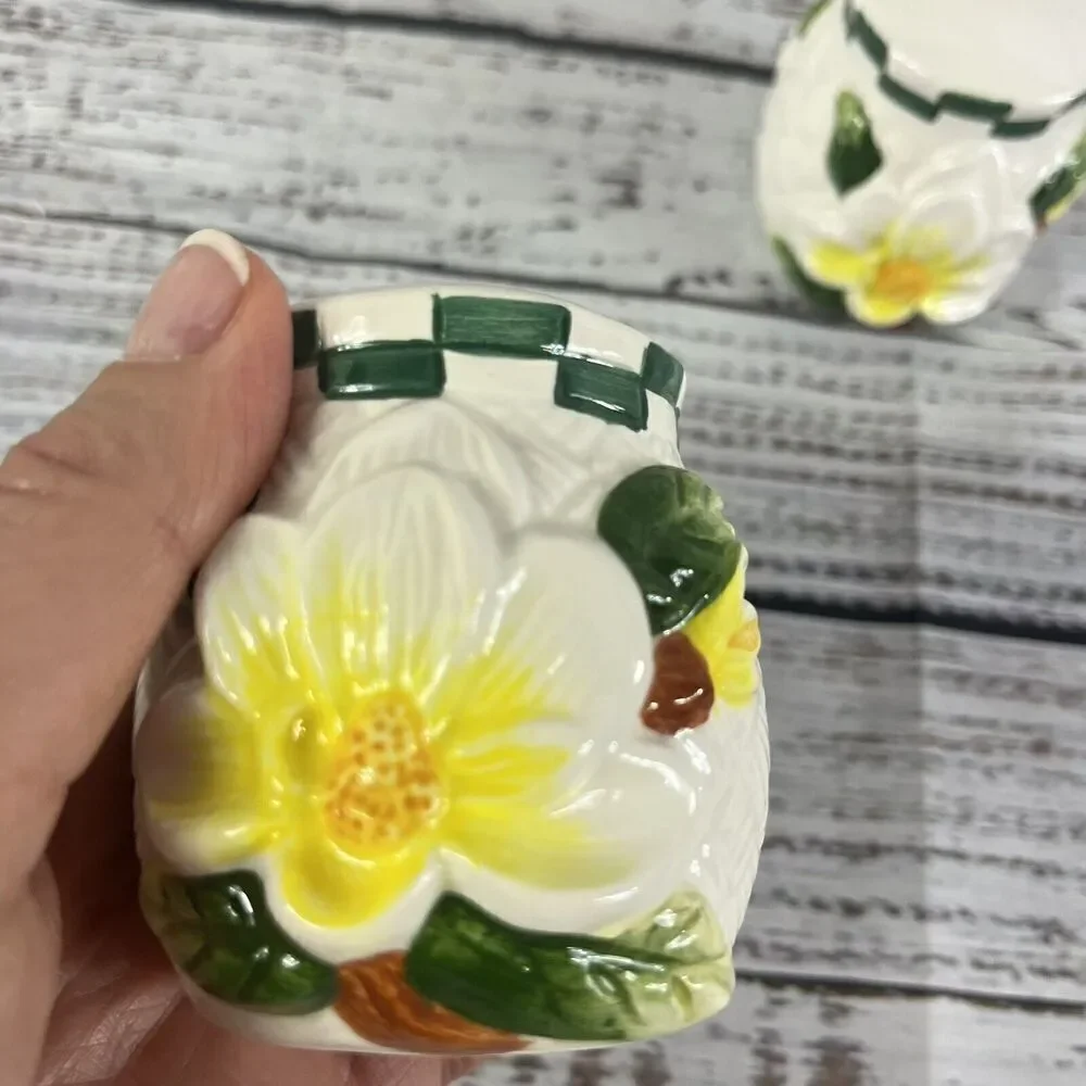 Vintage Youngs Salt & Pepper Shaker Set Magnolia Flower Country Farmhouse Yellow