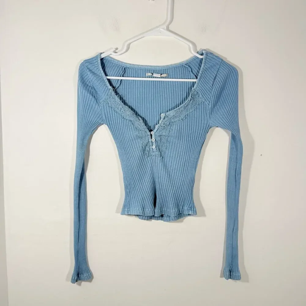 Urban Outfitters Kimchi Blue Lace Button Front Ribbed Long Sleeve Top Small