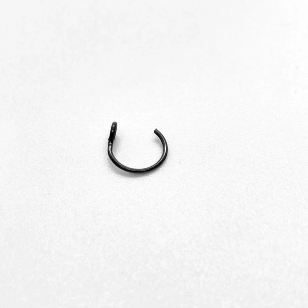Single Fake Nose Ring Cuff - Black