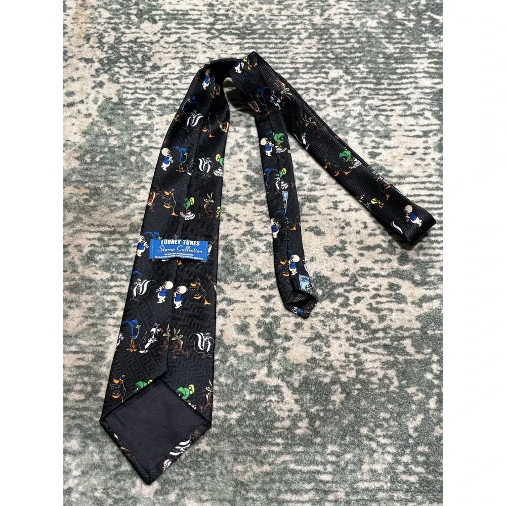 Vintage 1997 Looney Tunes Stamp Collection Warner Bros Neck Tie