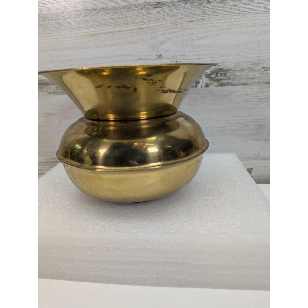 Vintage Brass‎ Spittoon Cuspidor Small Bowl Made In England Rustic Decor Planter