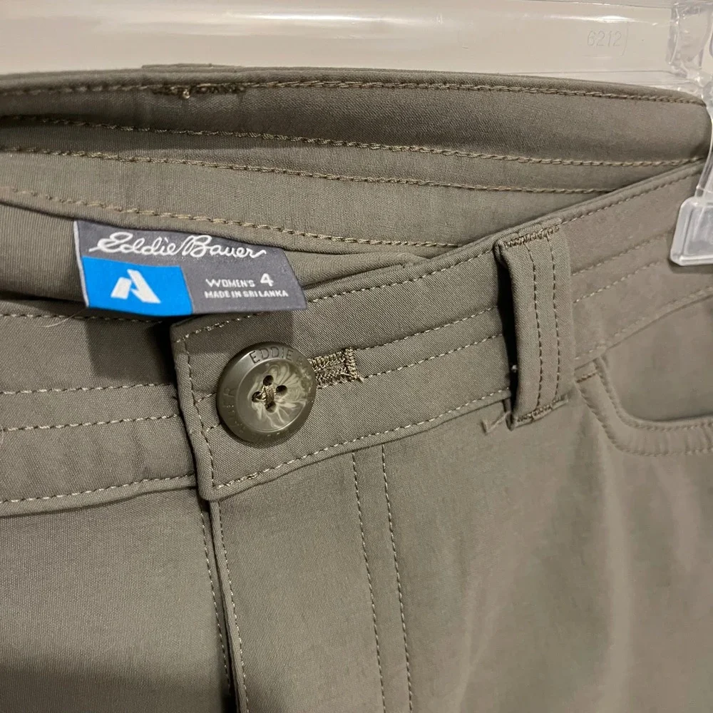 Eddie Bauer First Ascent Pants Adjustable Capri Green Womens 4 Hiking Outdoor